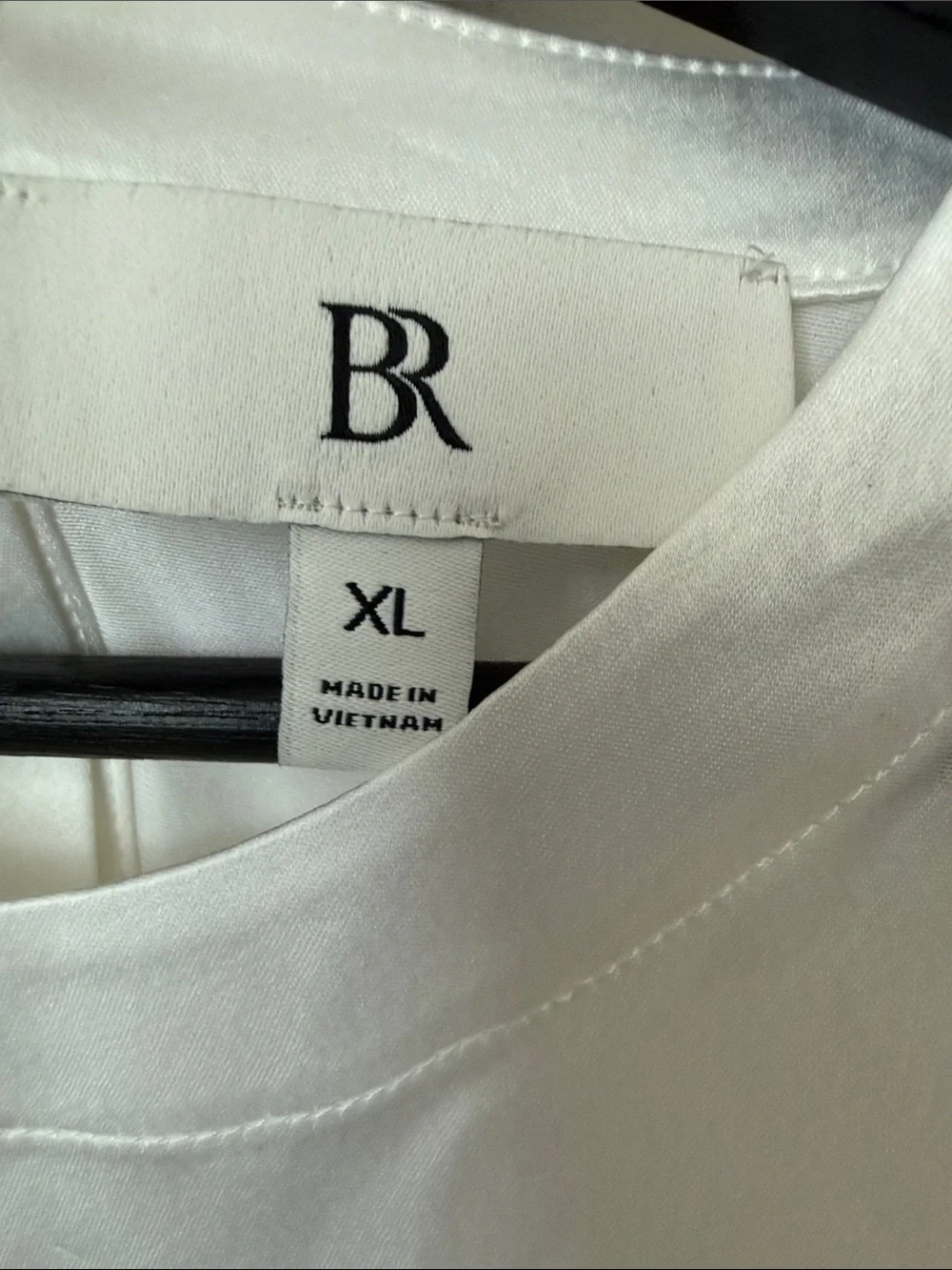 Banana Republic White Short Sleeve Satin Blouse Size XL